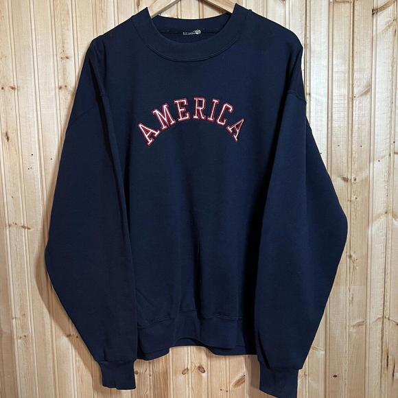 Other - Vintage America Crewneck Sweatshirt Tag Missing Fits Sz L Navy Embroidered